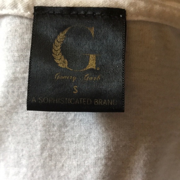 T-Short - Picture 4 of 4